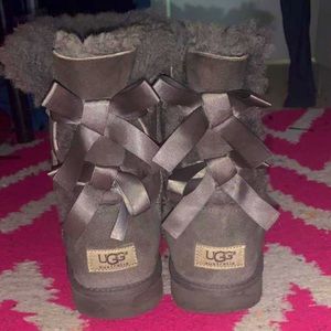 ugg’s with bows
